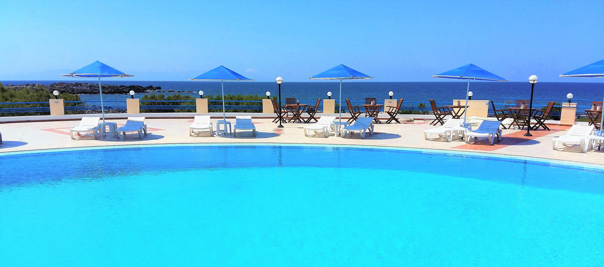 hotel with pool chania